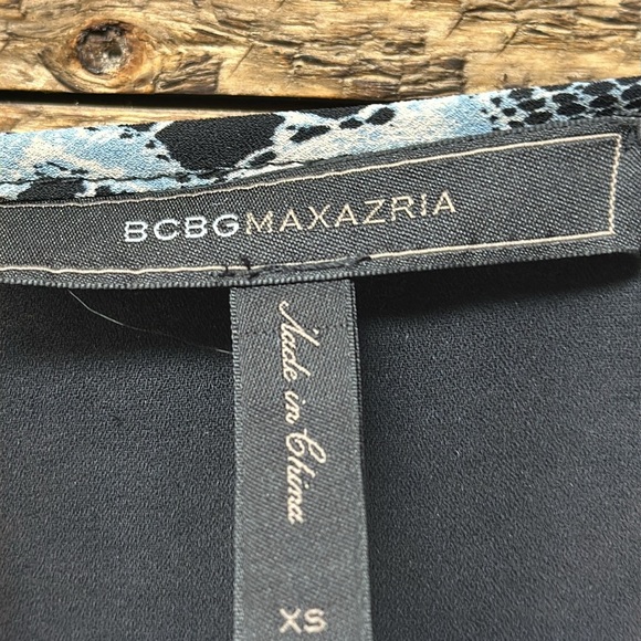 BCBG MAXAZRIA Black and Blue Patterned Dress Size XS - Picture 4 of 4